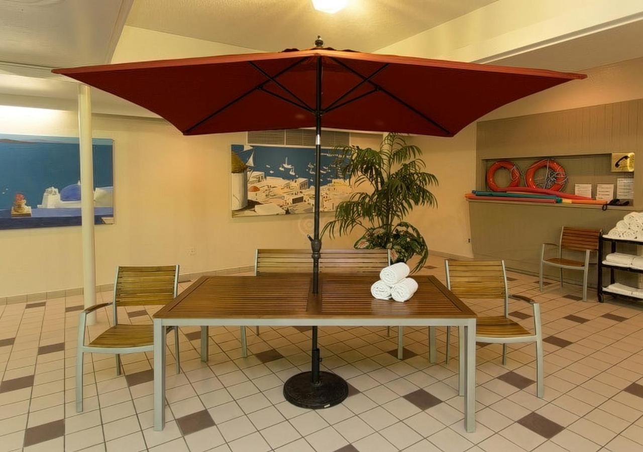 Edmonton Hotel & Convention Center Edmonton Ngoại thất bức ảnh