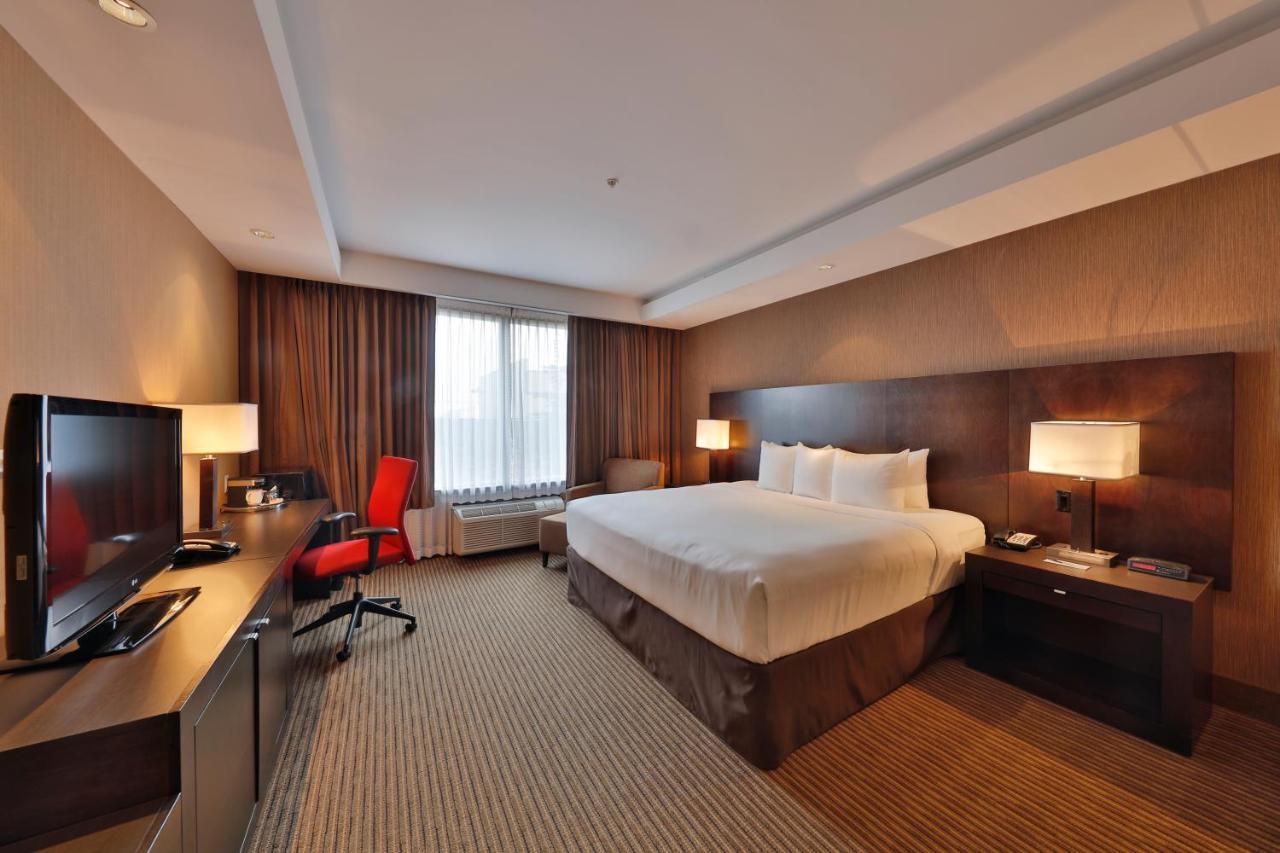 Edmonton Hotel & Convention Center Edmonton Ngoại thất bức ảnh